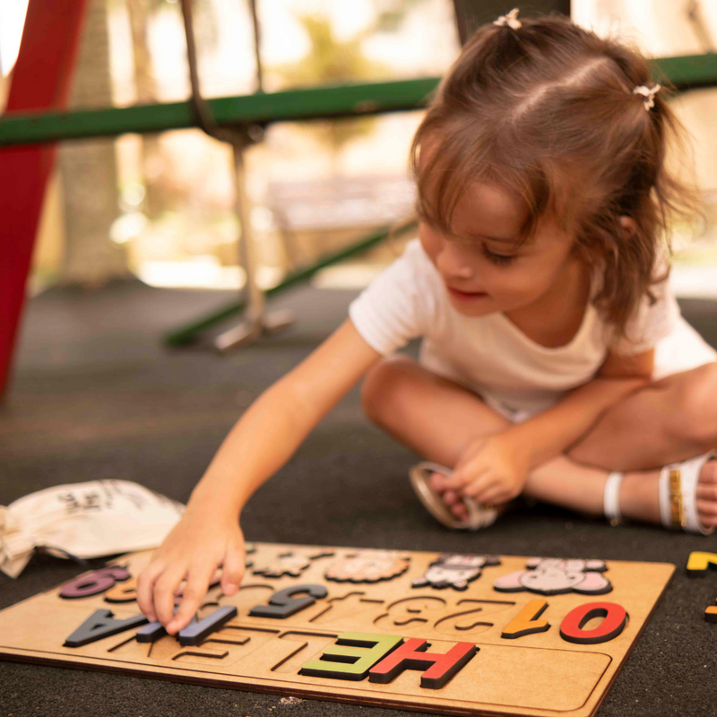 Quebra-Cabeça Personalizado com Nome, Números e Animais Educativo